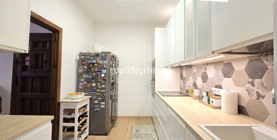 Sale of townhouse in Estepona 3