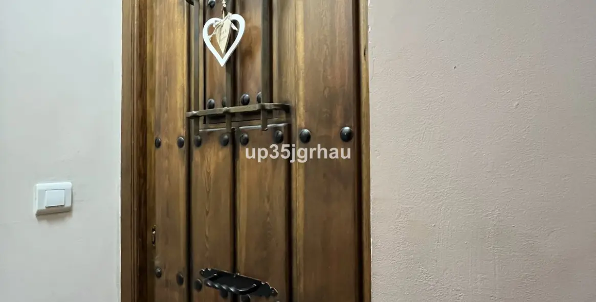 Sale of townhouse in Estepona 19