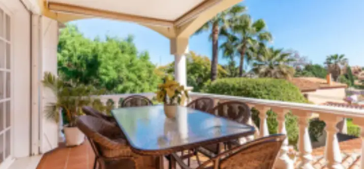 Venta de villa independiente en Nueva Andalucía 2