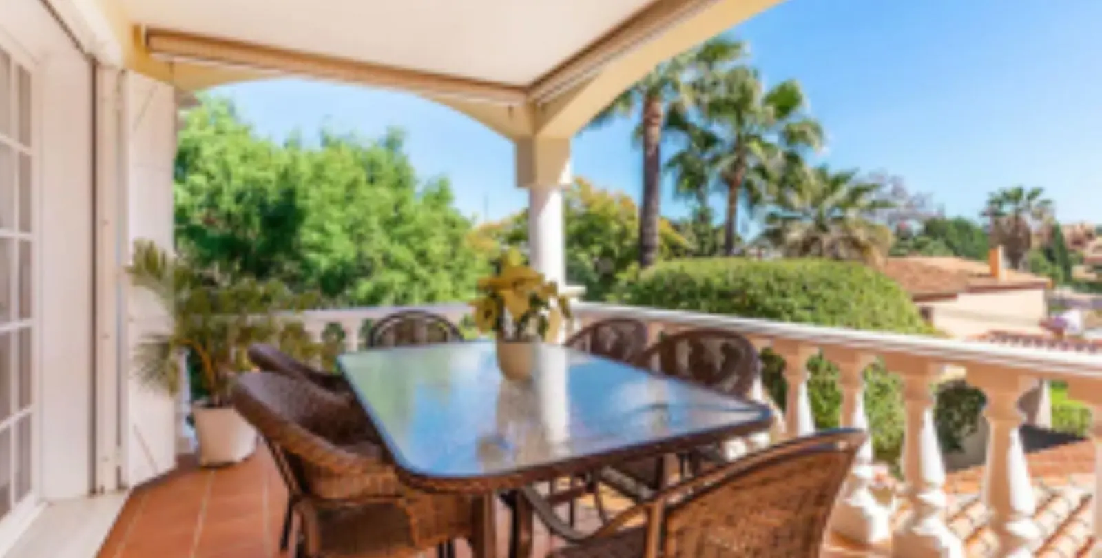 Sale of detached villa in Nueva Andalucía 3