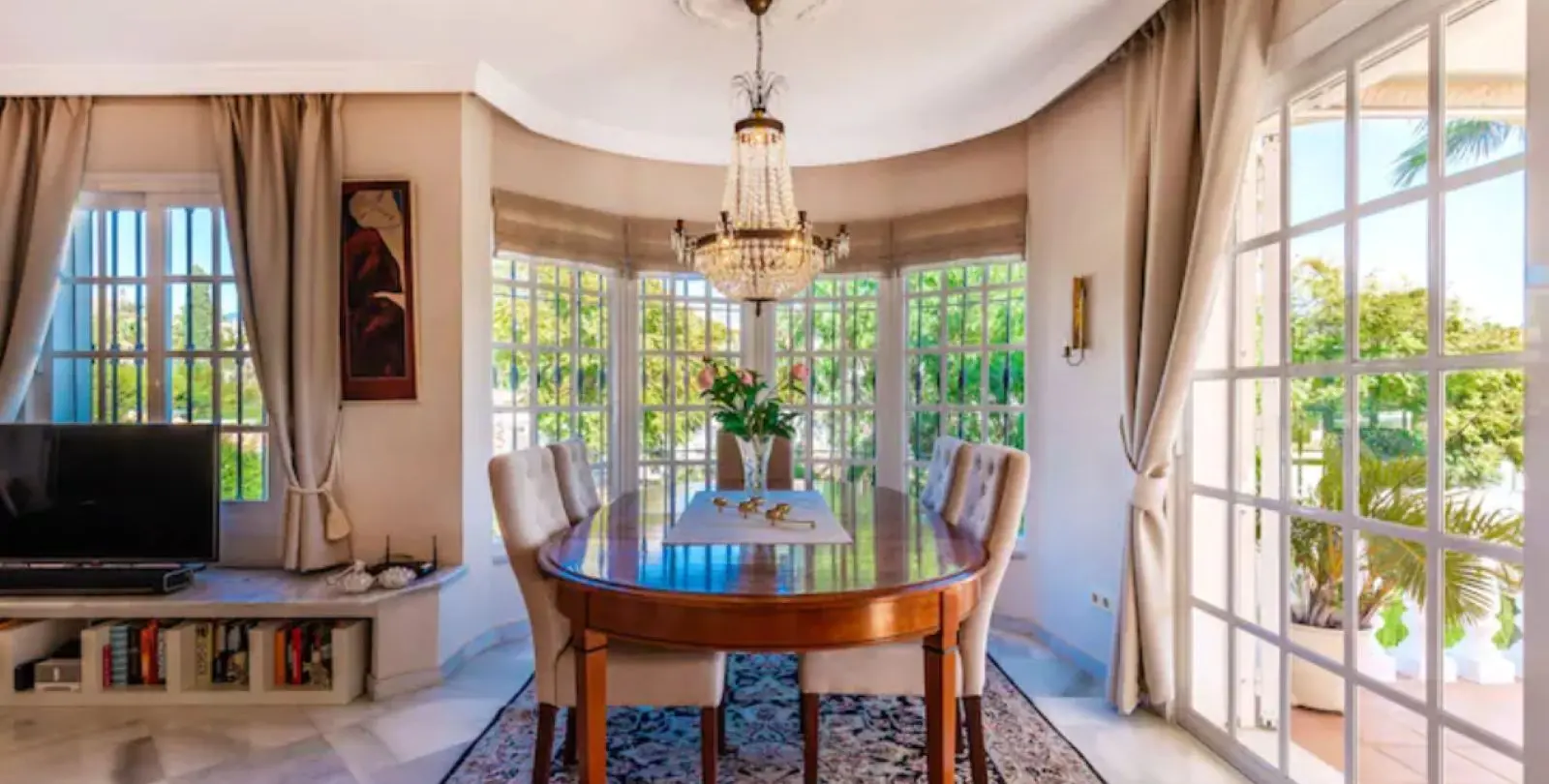Sale of detached villa in Nueva Andalucía 8