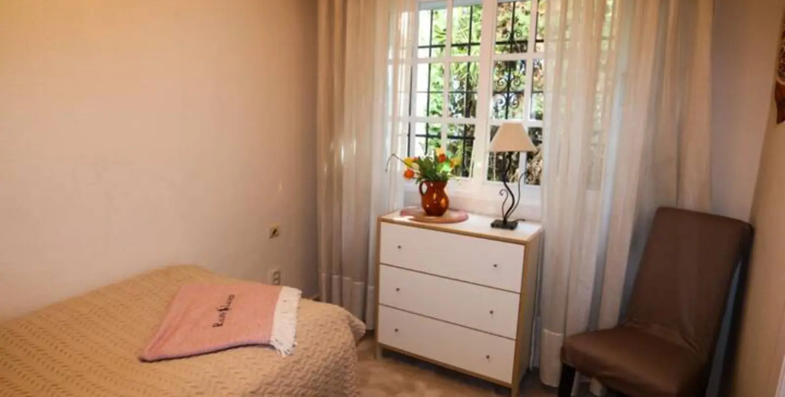 Sale of detached villa in Nueva Andalucía 14