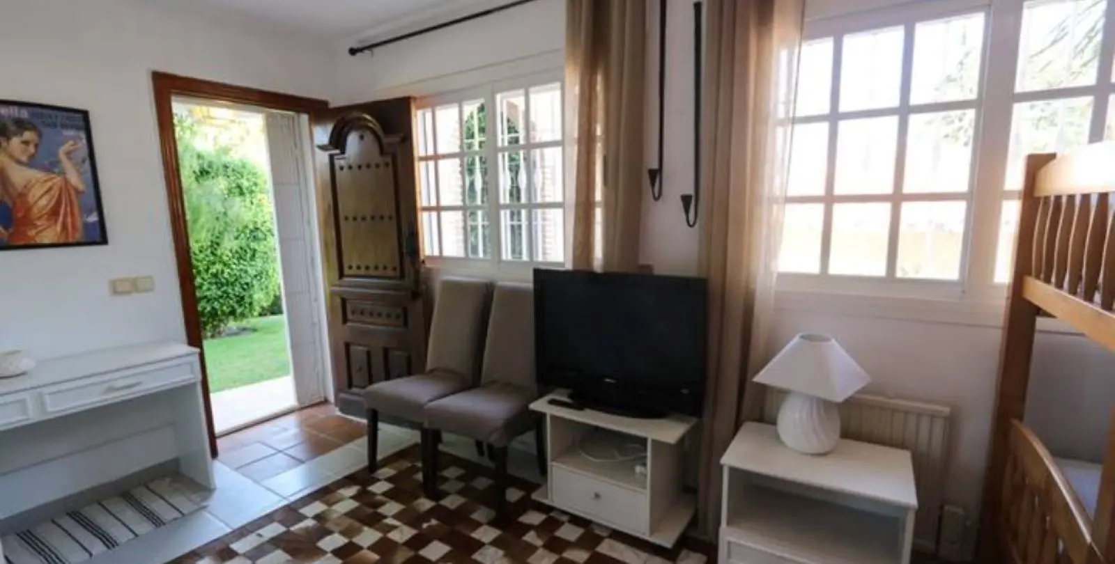 Sale of detached villa in Nueva Andalucía 16