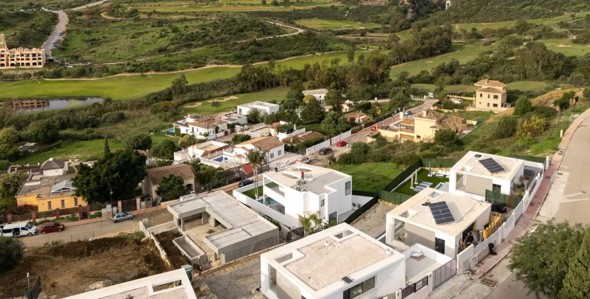 Venta de villa independiente en Valle Romano 3