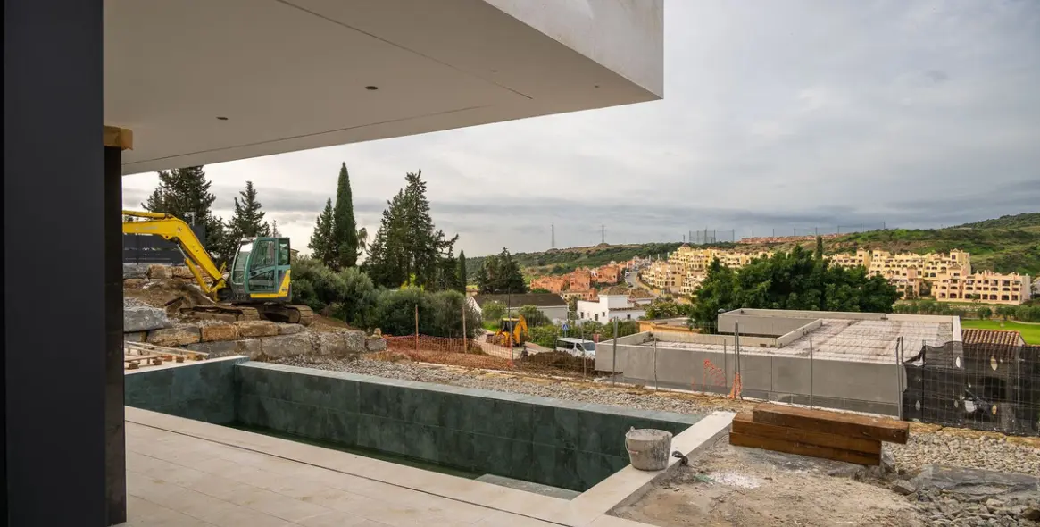 Venta de villa independiente en Valle Romano 17