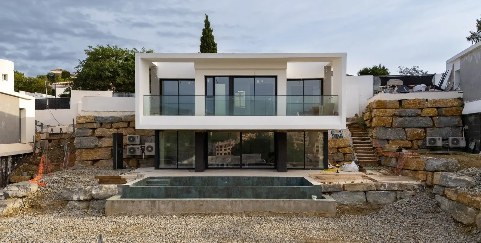 Venta de villa independiente en Valle Romano 9