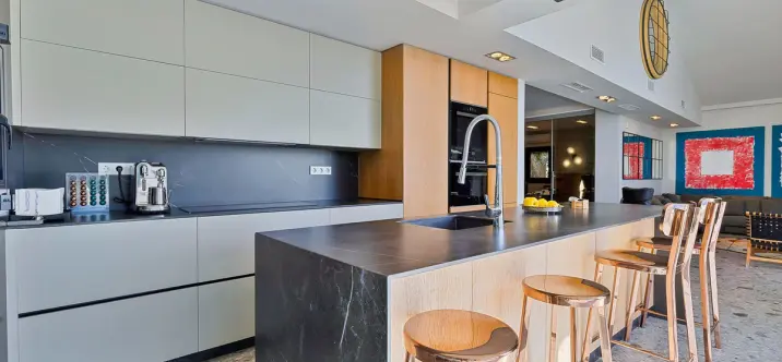 Sale of detached villa in Benalmadena 0