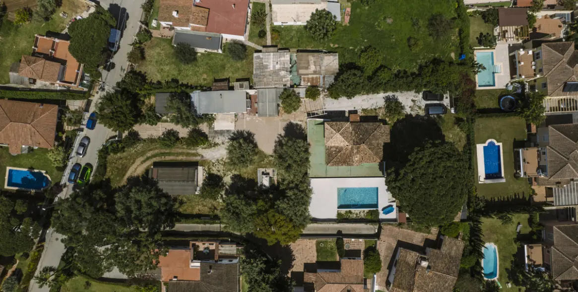 Продажа  отдельно стоящей виллы в Marbella (район Marbella) 1