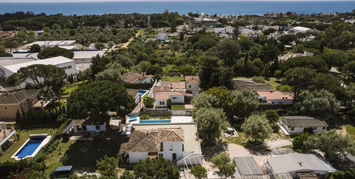 Продажа  отдельно стоящей виллы в Marbella 36
