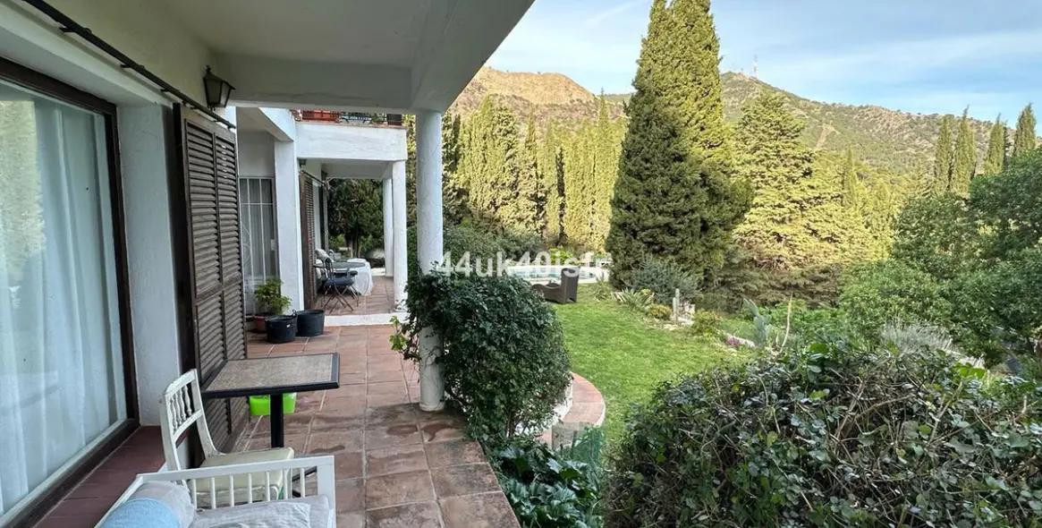 Продажа  отдельно стоящей виллы в Mijas 17