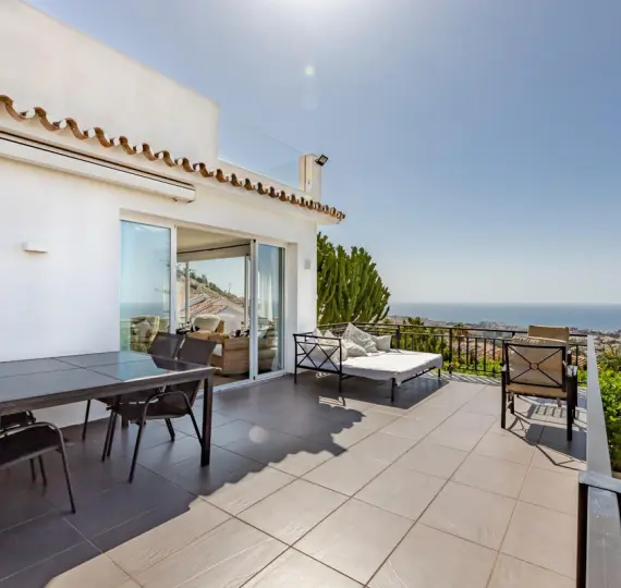 Venta de villa independiente en Benalmadena