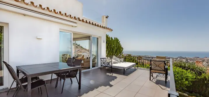 Venta de villa independiente en Benalmadena 0