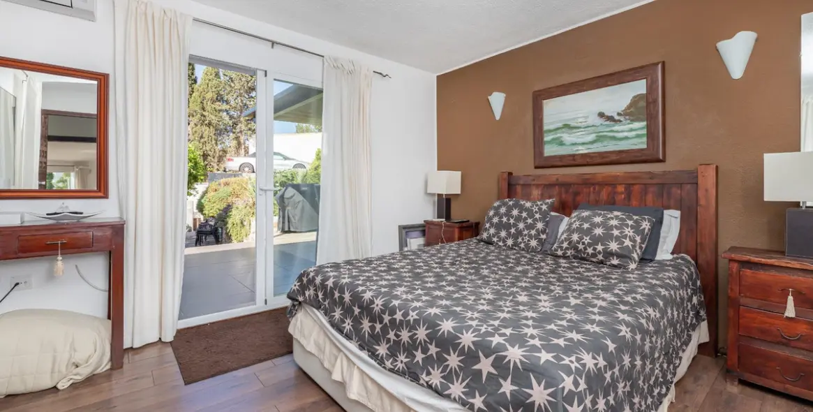 Sale of detached villa in Benalmadena 24