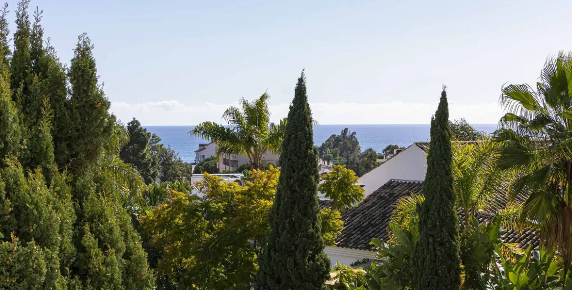 Краткосрочная аренда апартаментов на среднем этаже в Nueva Andalucía 25