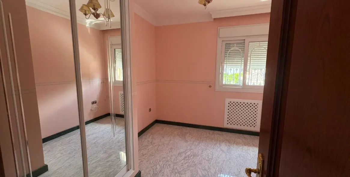 Продажа  отдельно стоящей виллы в Alhaurín de la Torre 18