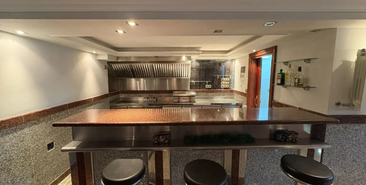 Продажа  отдельно стоящей виллы в Alhaurín de la Torre 27