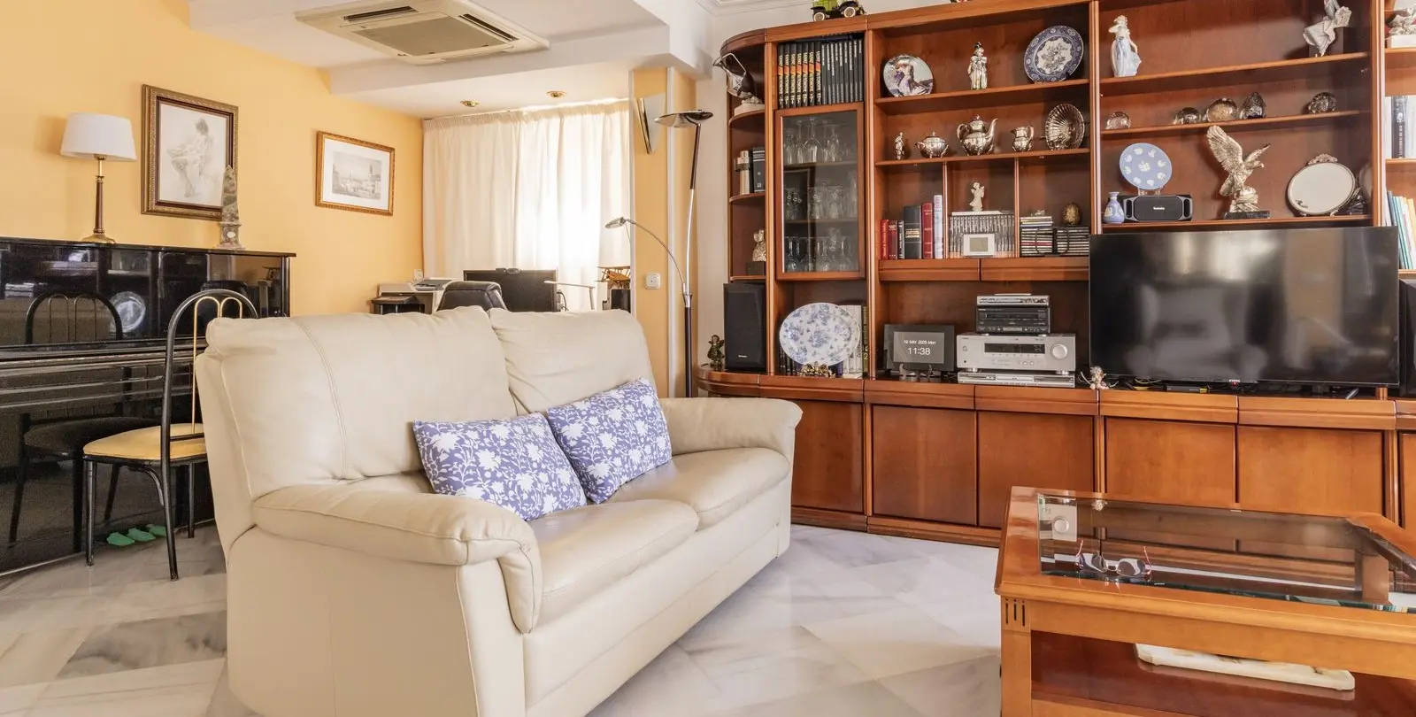 Sale of middle floor apartment in Monte Sancha 6