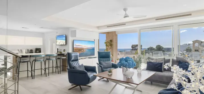 Venta de villa independiente en Benalmadena 0