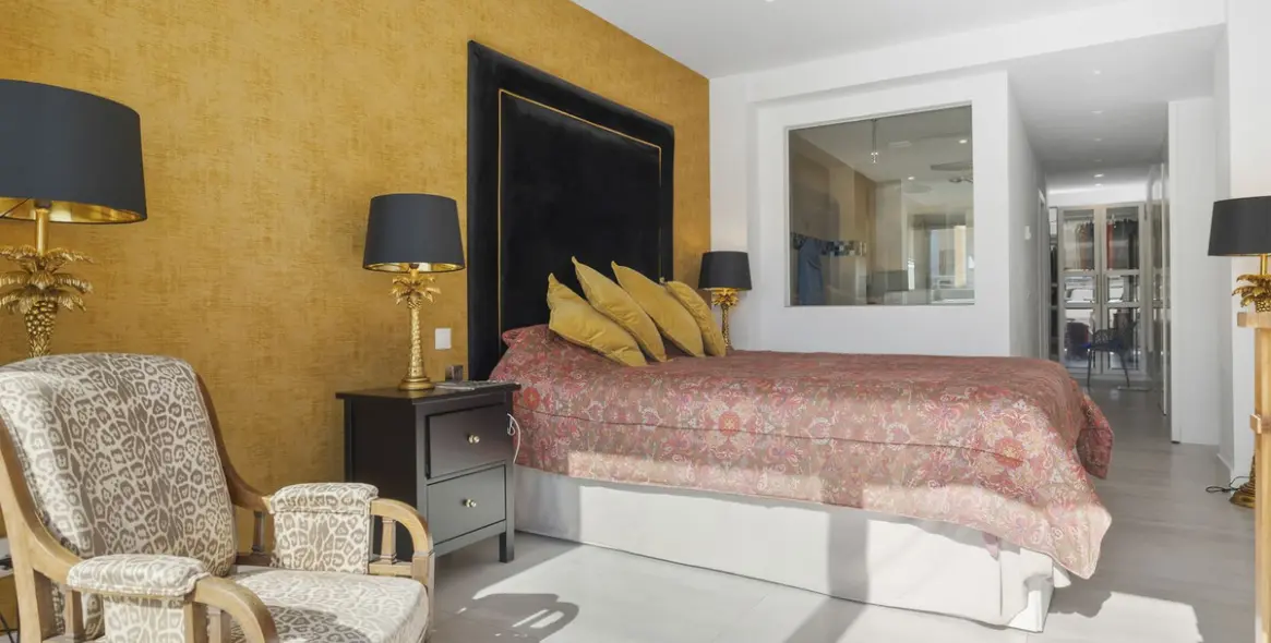 Sale of detached villa in Benalmadena 18