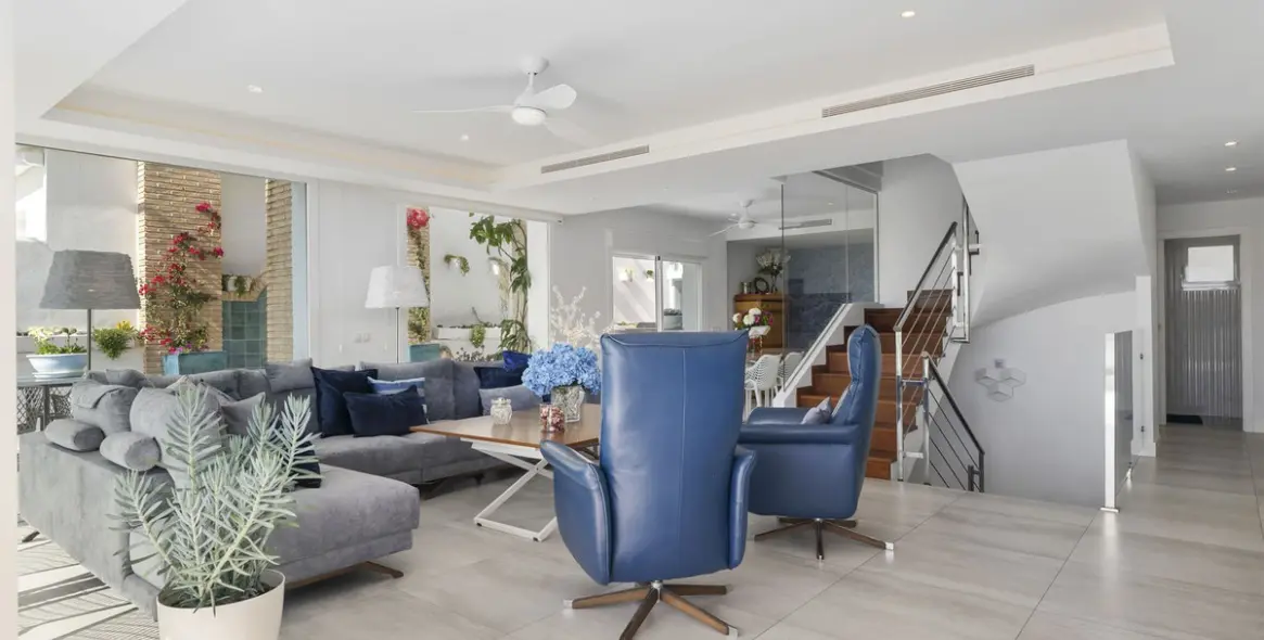 Sale of detached villa in Benalmadena 6