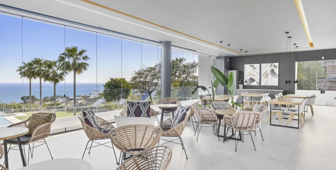 Sale of detached villa in Benalmadena 44