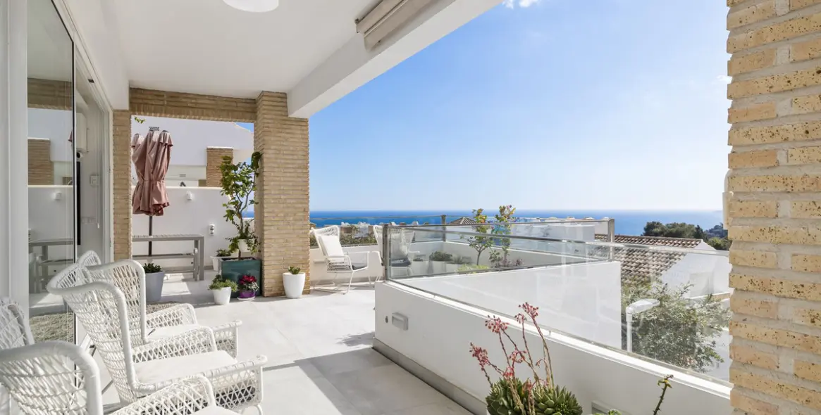 Продажа  отдельно стоящей виллы в Benalmadena 2