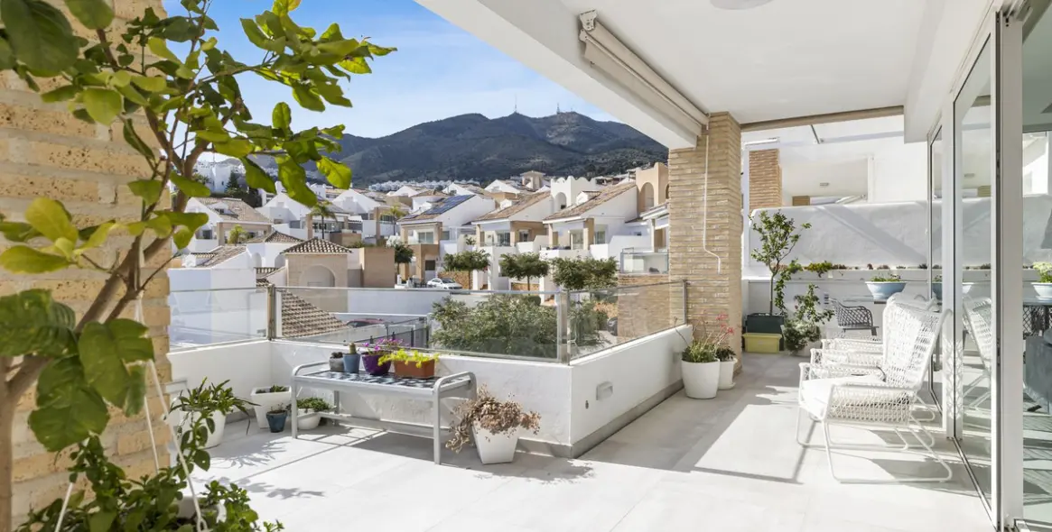 Продажа  отдельно стоящей виллы в Benalmadena 3