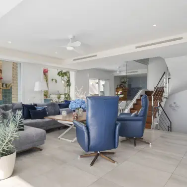 Продажа  отдельно стоящей виллы в Benalmadena