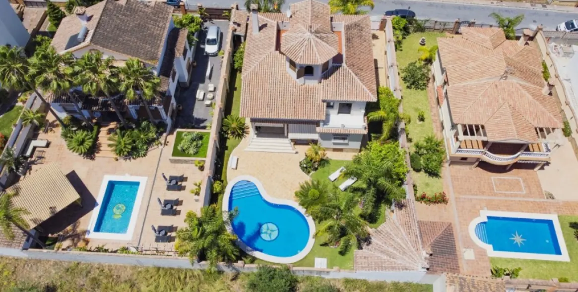 Продажа  отдельно стоящей виллы в Alhaurín el Grande 3