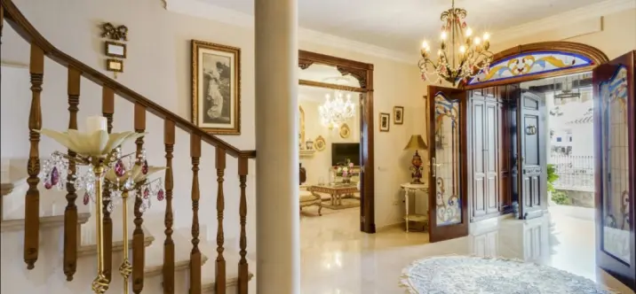 Продажа  отдельно стоящей виллы в Alhaurín el Grande 4