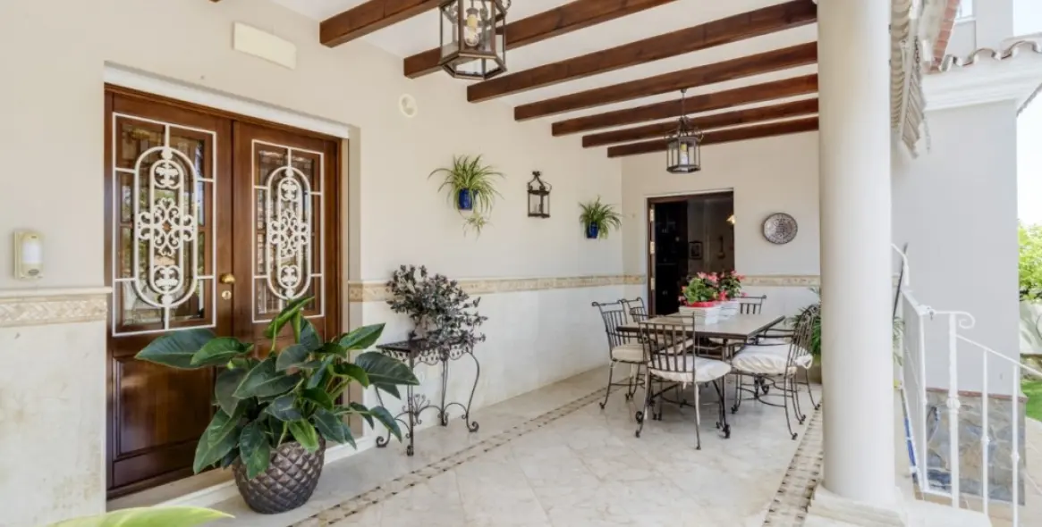 Продажа  отдельно стоящей виллы в Alhaurín el Grande 11