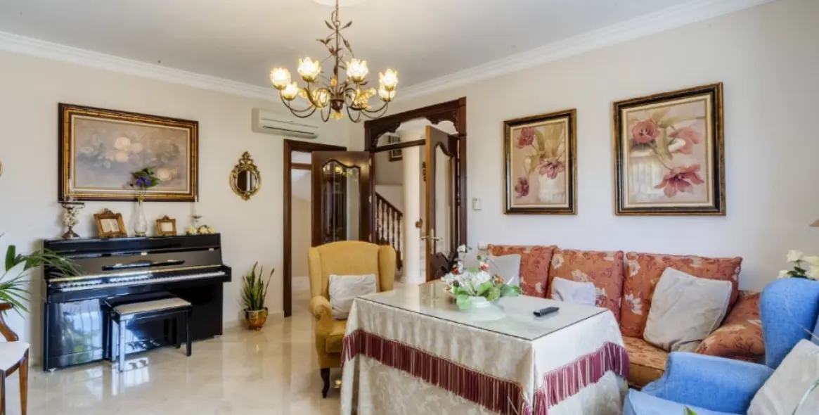 Продажа  отдельно стоящей виллы в Alhaurín el Grande 17