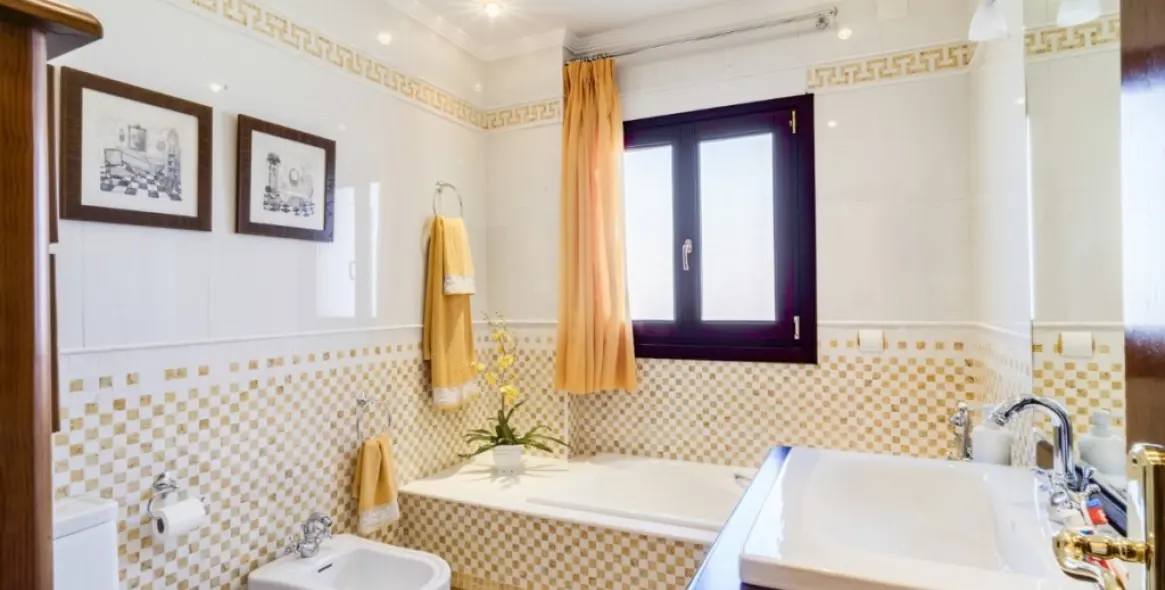 Sale of detached villa in Alhaurín el Grande 30