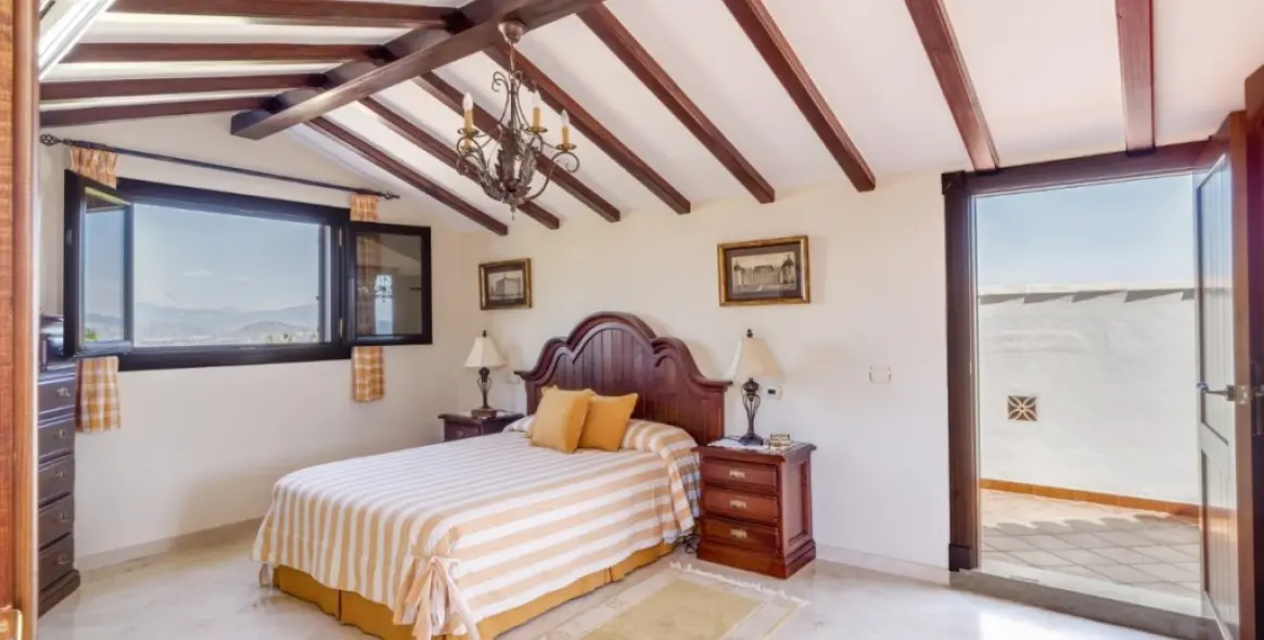 Sale of detached villa in Alhaurín el Grande 38