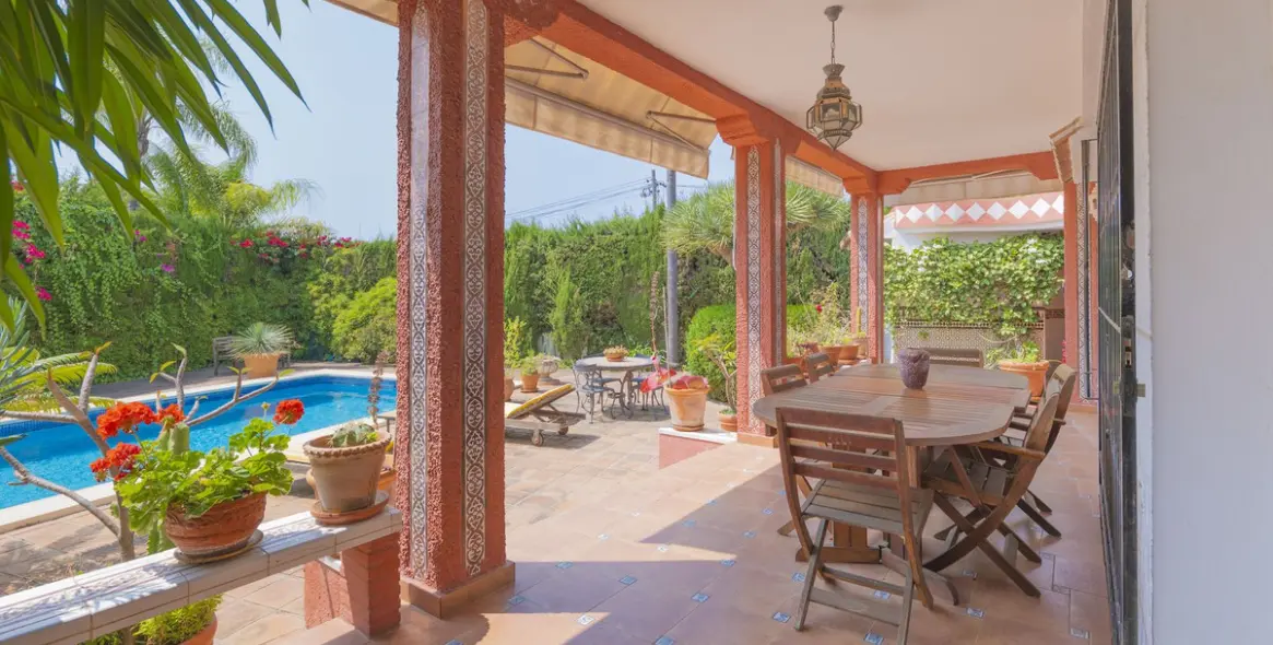 Sale of detached villa in Marbella (district Marbella) 4