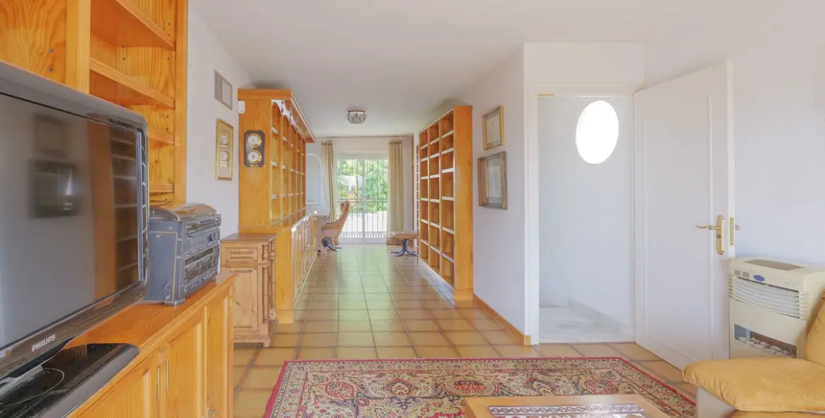 Продажа  отдельно стоящей виллы в Marbella 21