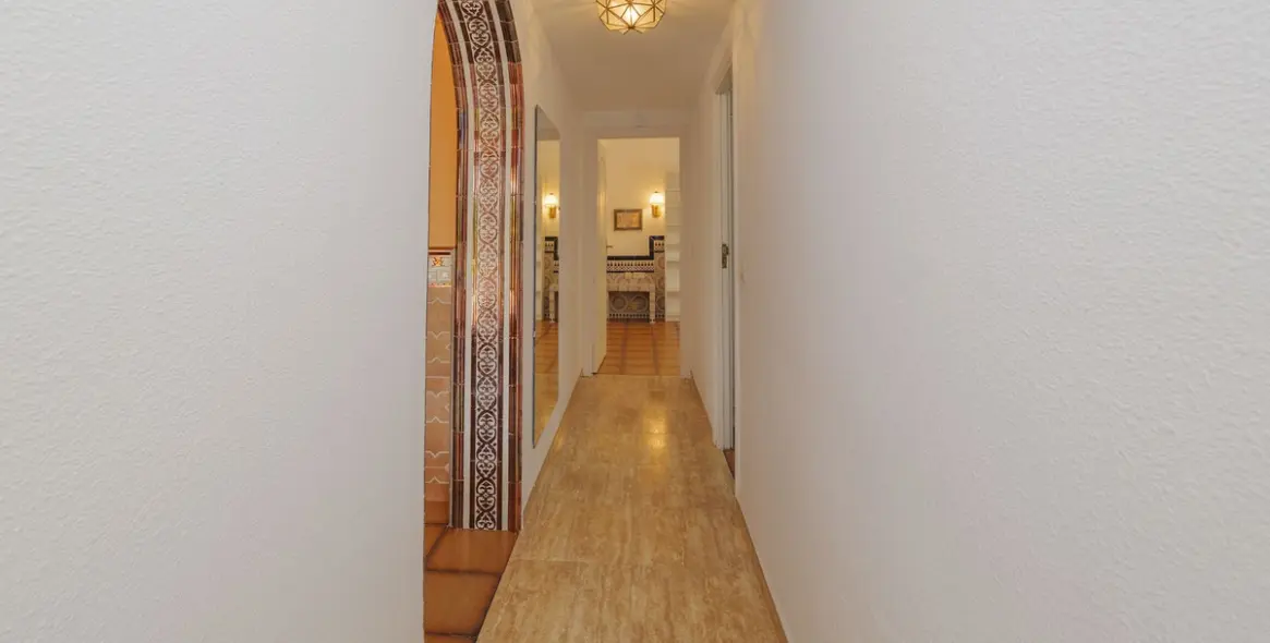 Продажа  отдельно стоящей виллы в Marbella 38