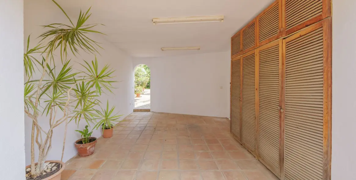 Продажа  отдельно стоящей виллы в Marbella 54