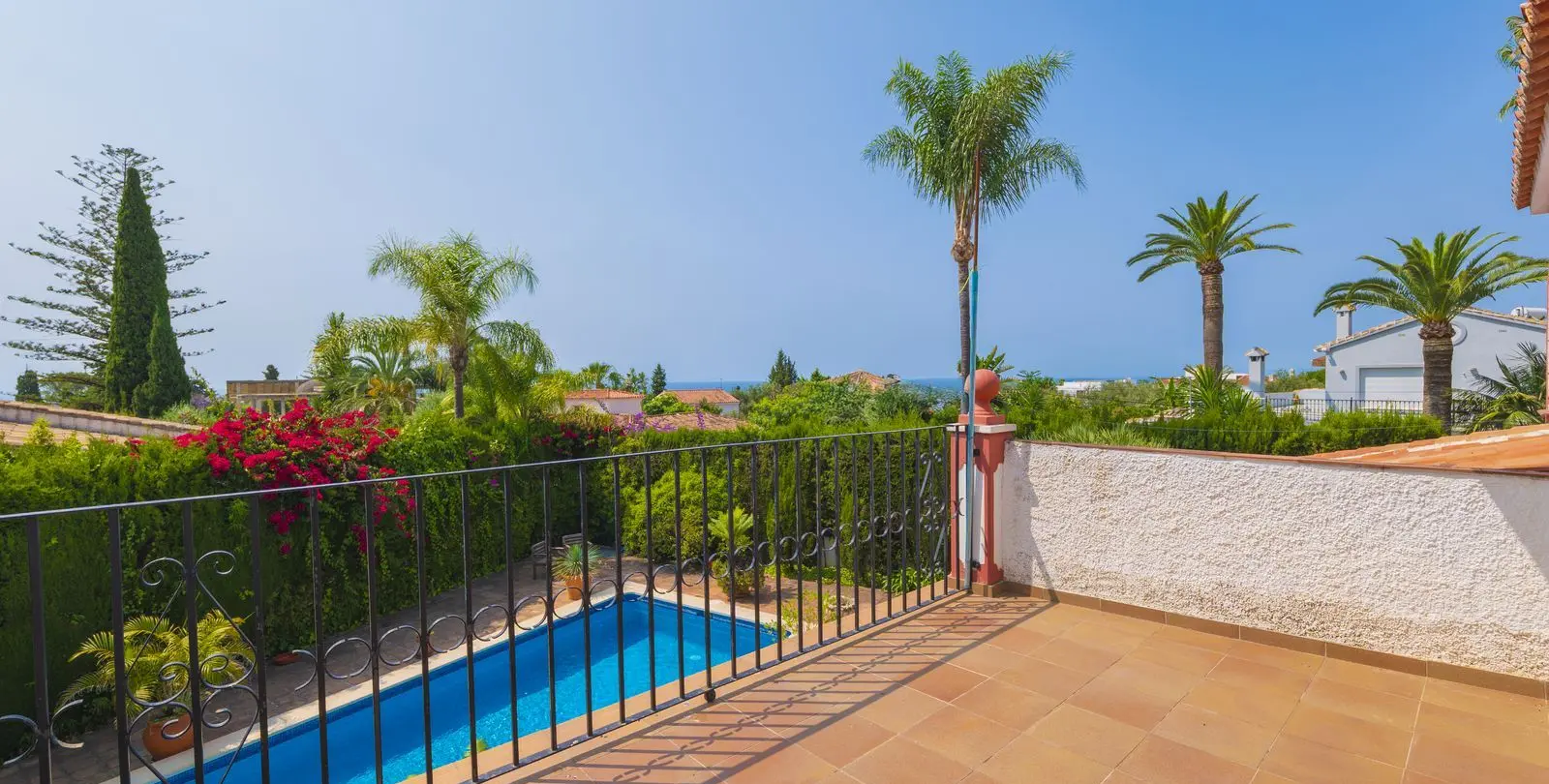 Sale of detached villa in Marbella 3