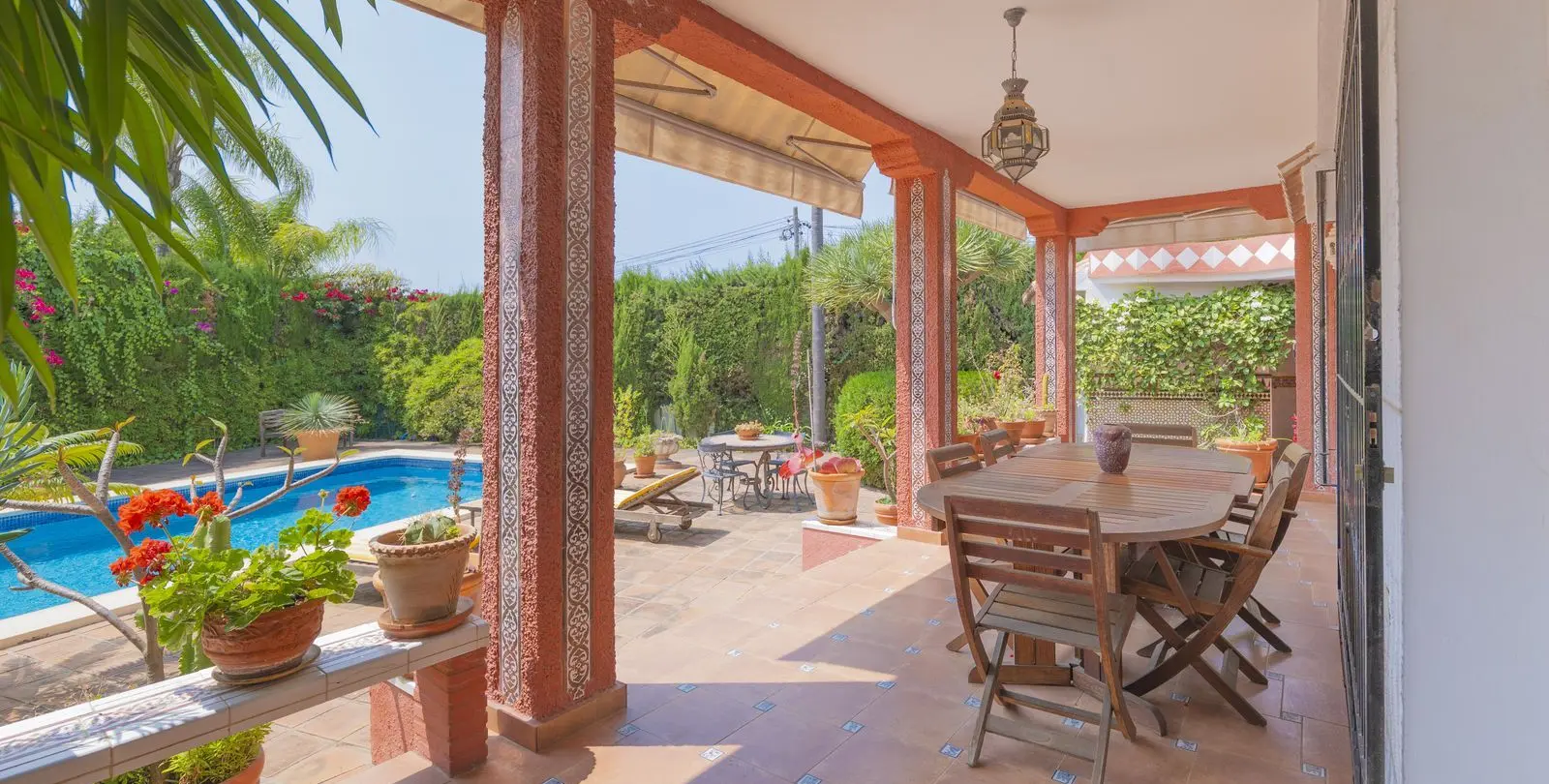 Sale of detached villa in Marbella 4