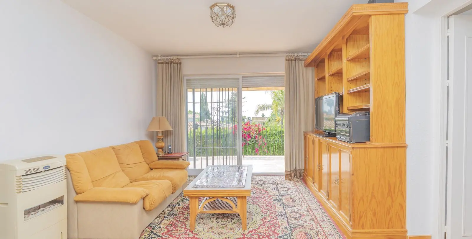 Sale of detached villa in Marbella 26