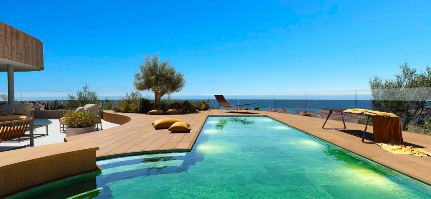 Sale of ground floor apartment in Benalmadena 2