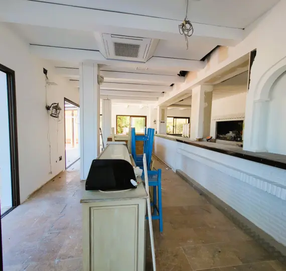 Продажа ресторана в San Luis de Sabinillas