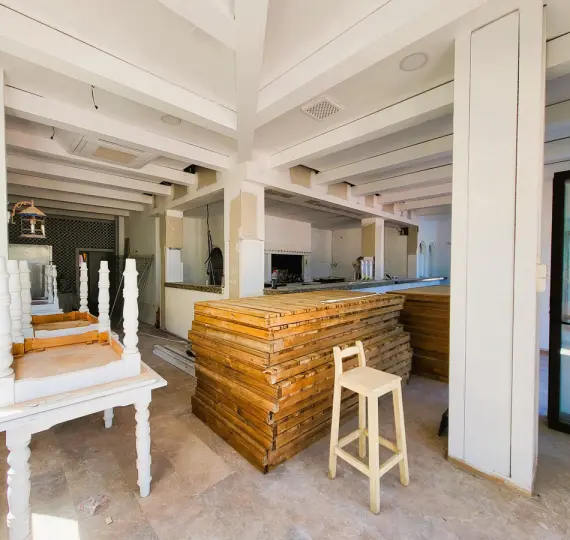 Продажа ресторана в San Luis de Sabinillas