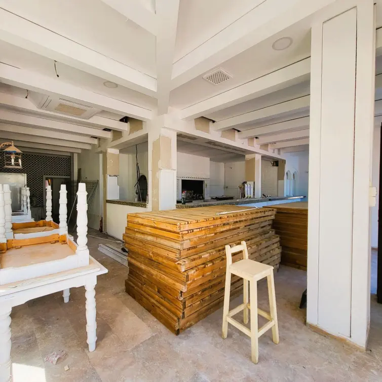 Продажа ресторана в San Luis de Sabinillas