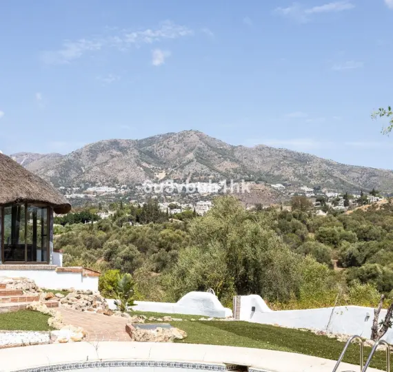Venta de villa independiente en Carretera de Mijas - Baja