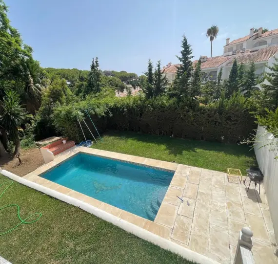 Venta de villa independiente en Torremuelle