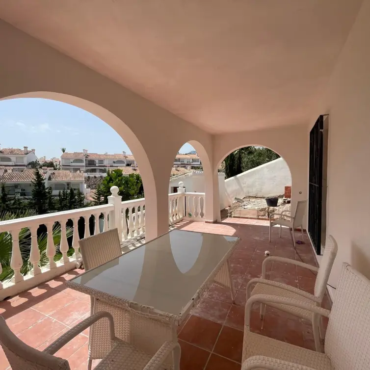 Sale of detached villa in Torremuelle