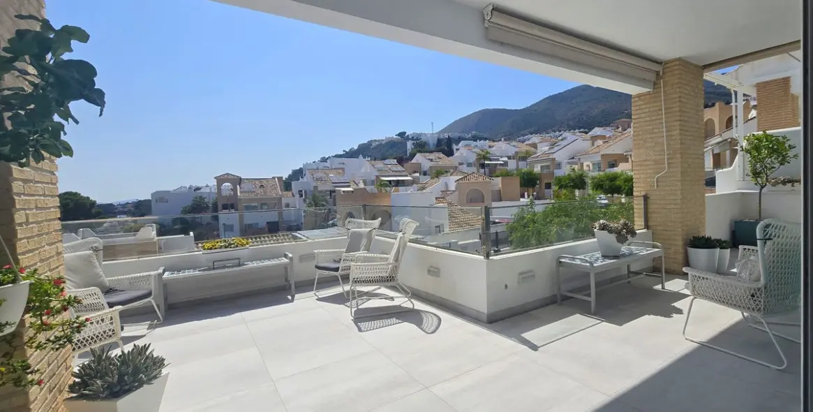 Sale of detached villa in Benalmadena Pueblo 4