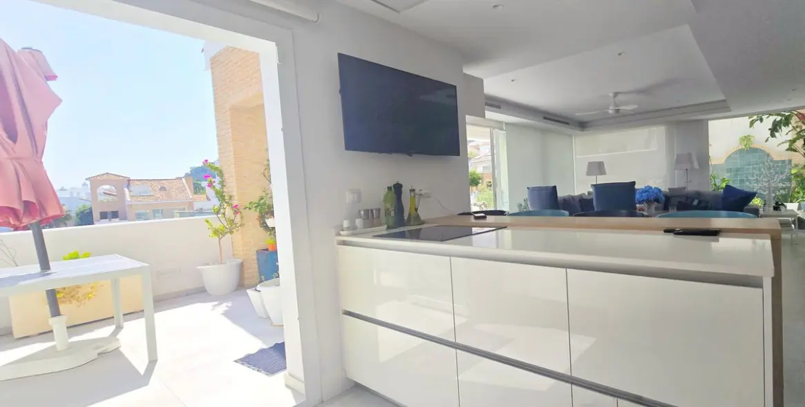 Sale of detached villa in Benalmadena Pueblo 8